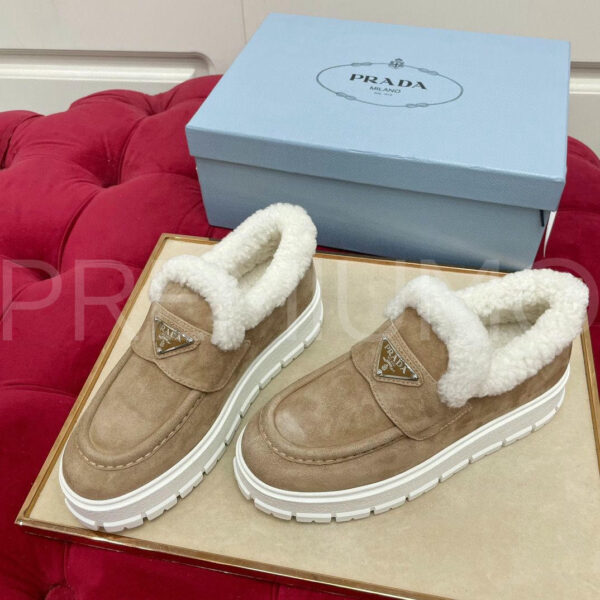 Prada лоферы PR240845 2