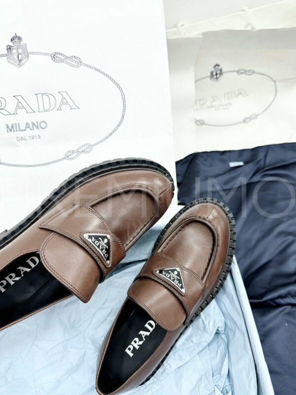 Prada лоферы PR782363 4