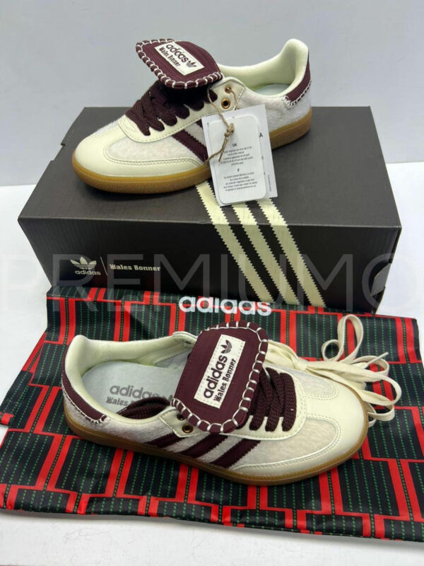 Adidas кроссовки PR990258