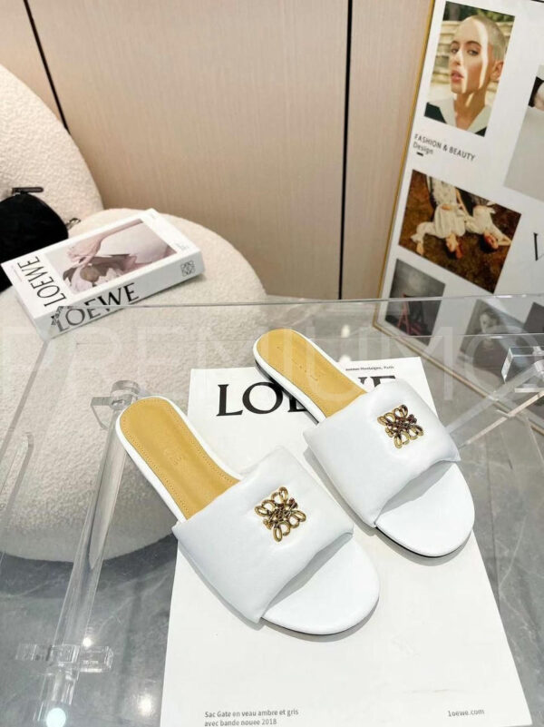 Loewe шлепанцы PR580396