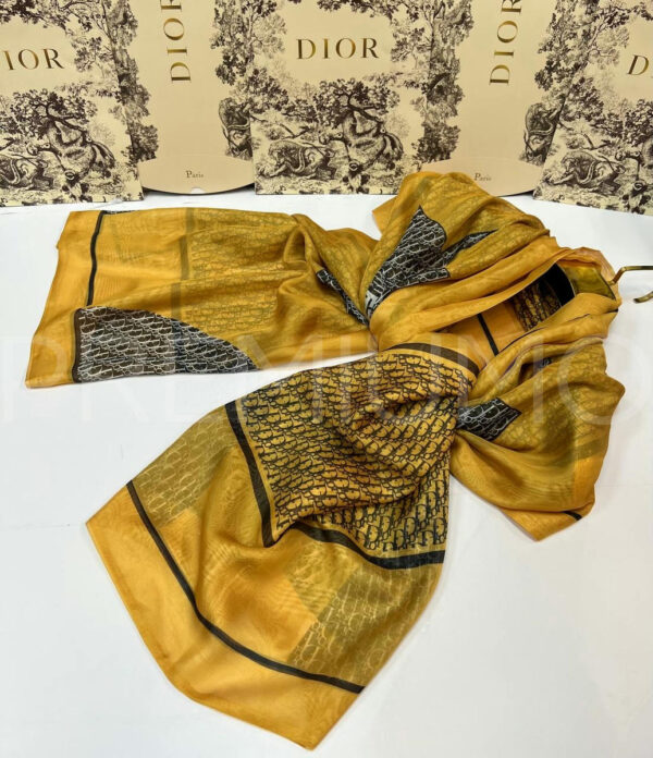 Christian Dior палантин PR835941 2