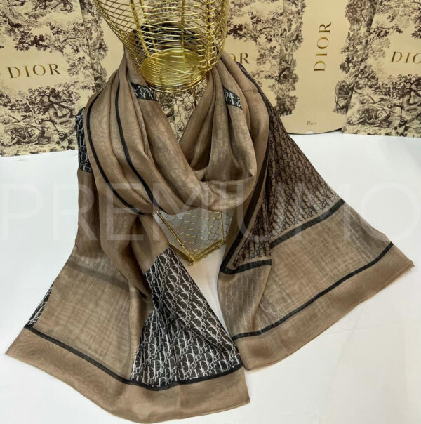 Christian Dior палантин PR647067 3