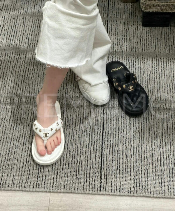 Chanel шлепанцы PR476102 4