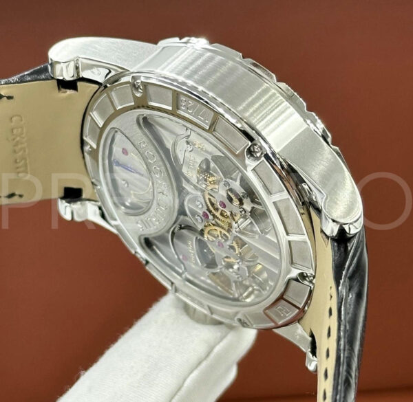 Roger Dubuis часы PR896802 4