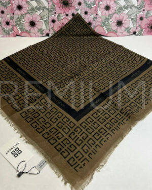 Givenchy платок PR695376