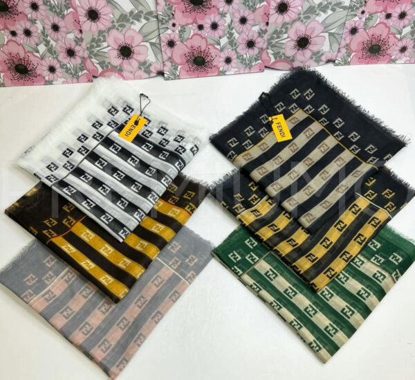 Fendi платок PR437716 3