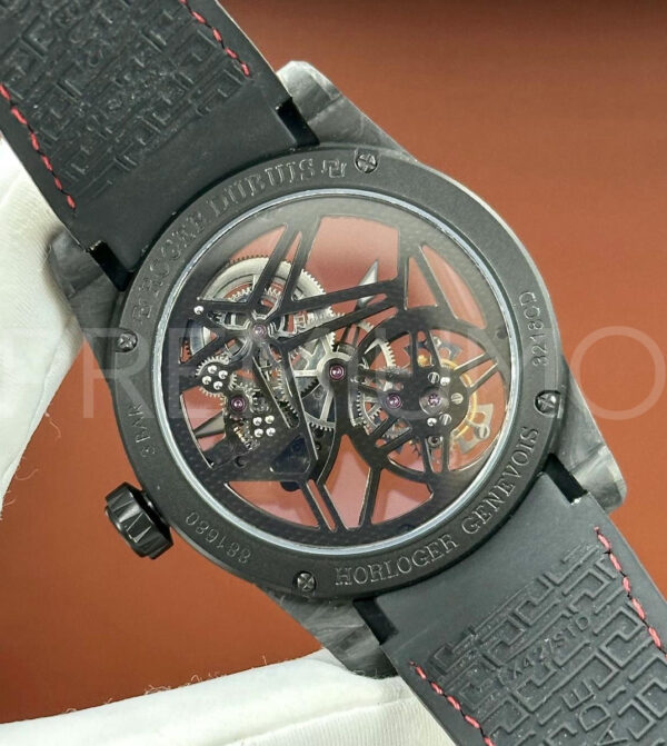 Roger Dubuis часы PR358036 2