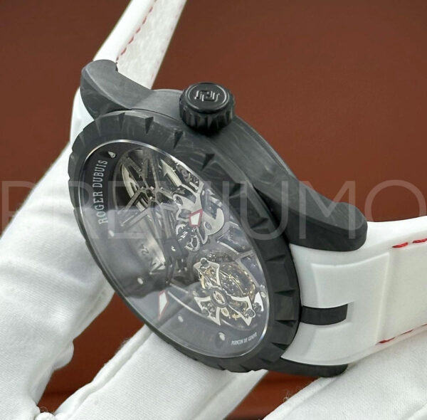 Roger Dubuis часы PR583070 3