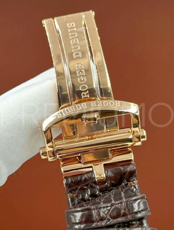 Roger Dubuis часы PR915681 6