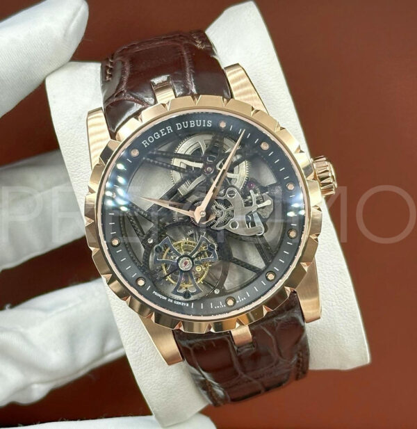 Roger Dubuis часы PR915681