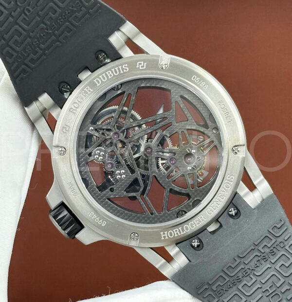 Roger Dubuis часы PR314367 2
