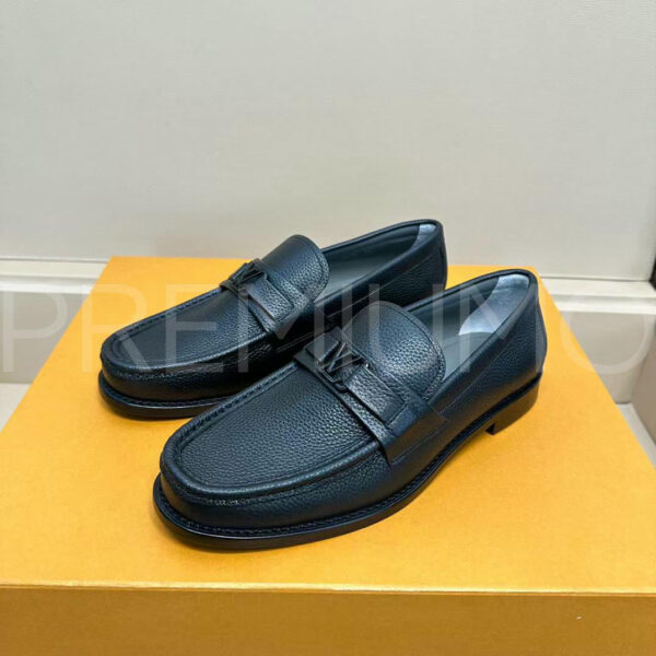 Louis Vuitton лоферы PR347070 3