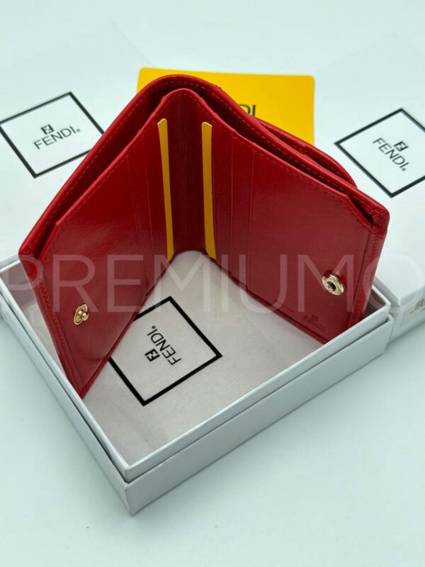 Fendi кошелек PR242651 2