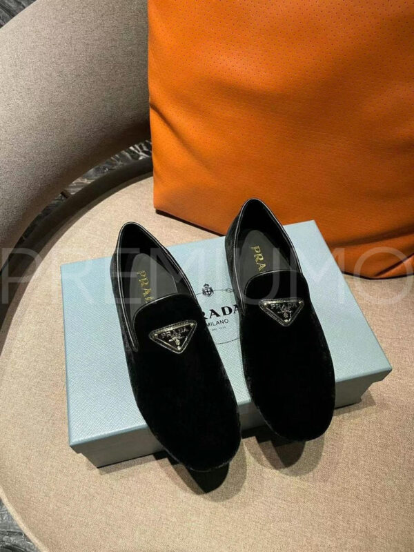 Prada лоферы PR952911 2