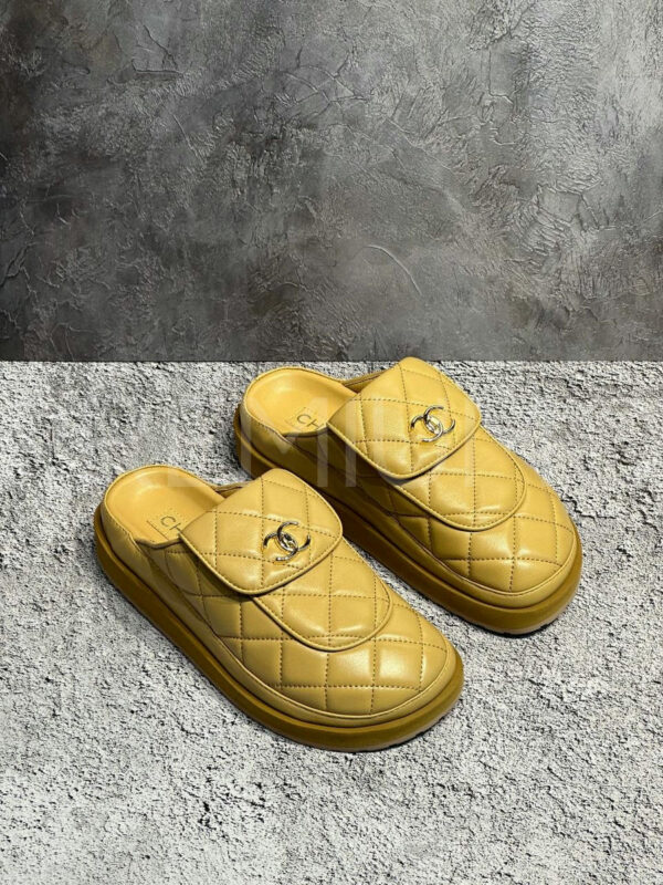 Chanel мюли PR392519 3