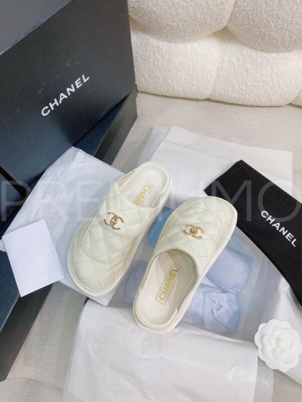 Chanel мюли PR309613 2