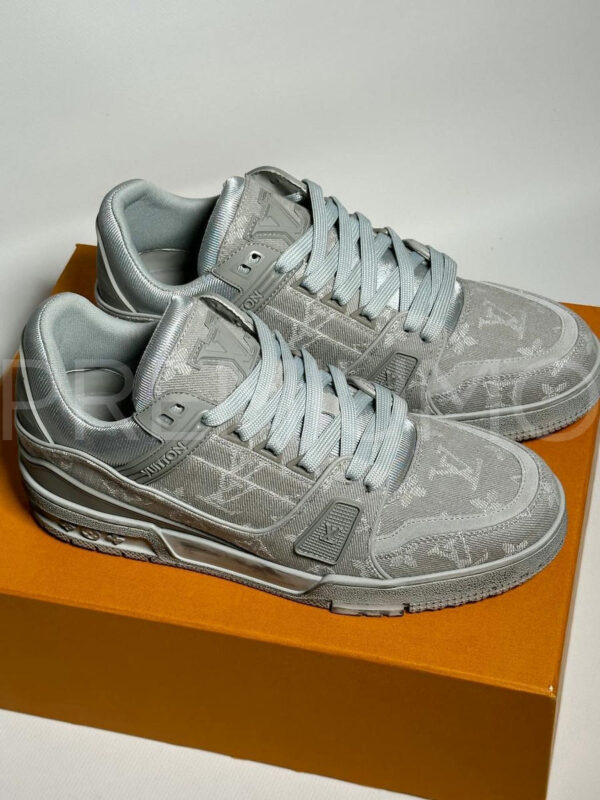 Louis Vuitton Trainer кроссовки PR969816 3