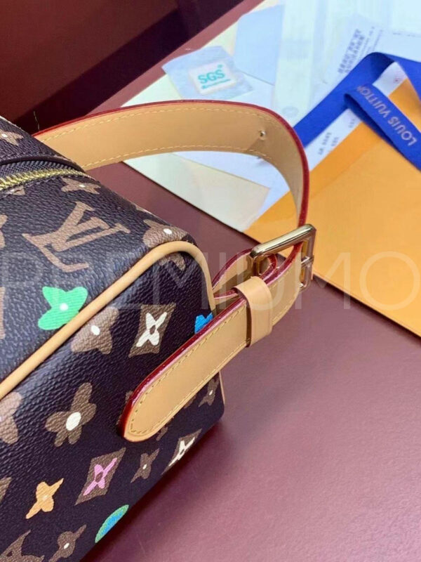 Louis Vuitton косметичка PR353804 6