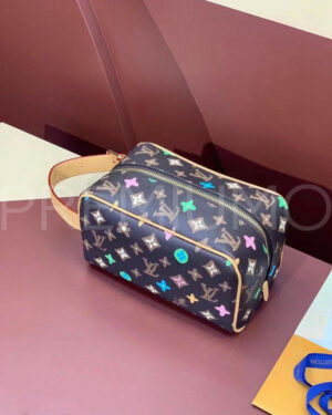 Louis Vuitton косметичка PR353804