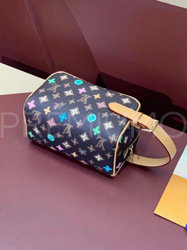 Louis Vuitton косметичка PR353804 9