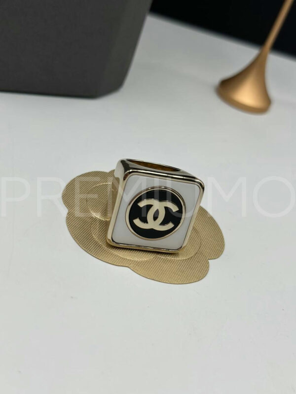 Chanel кольцо PR710105
