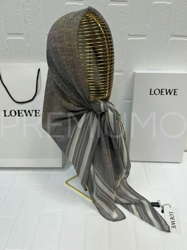 Loewe платок PR280042 2
