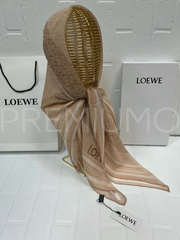 Loewe платок PR897986 3