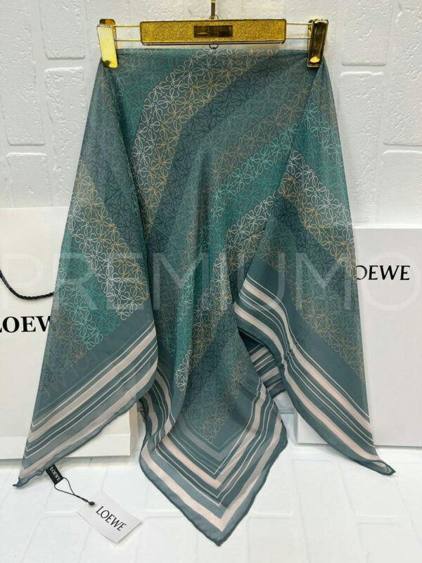 Loewe платок PR347785 3