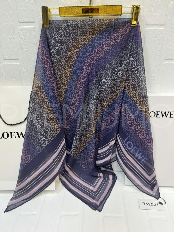 Loewe платок PR602316 3
