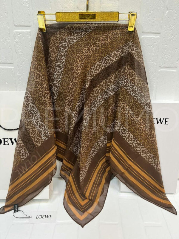 Loewe платок PR699701 2