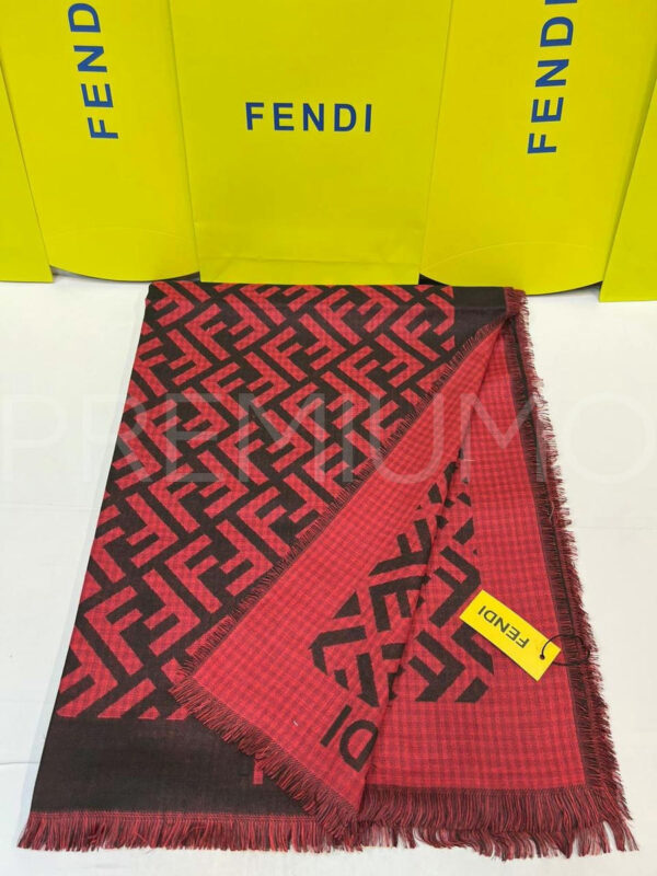 Fendi палантин PR590167 3