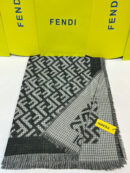 Fendi палантин PR776637 6