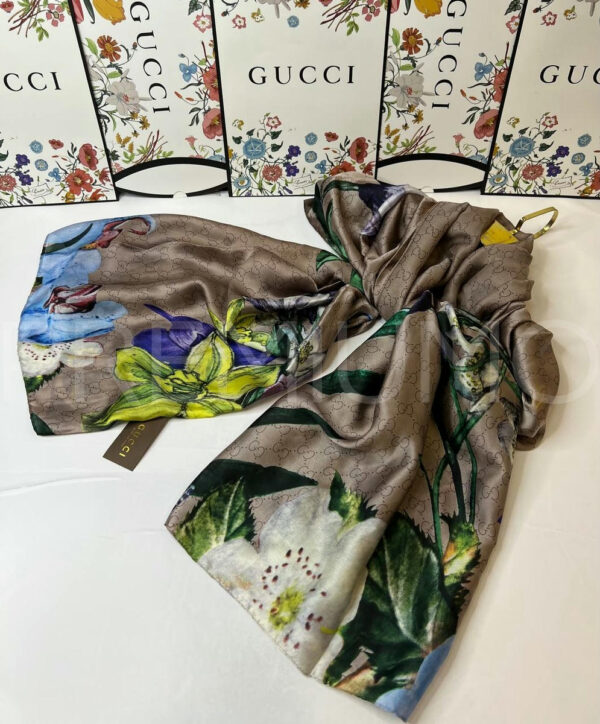 Gucci палантин PR975196 2