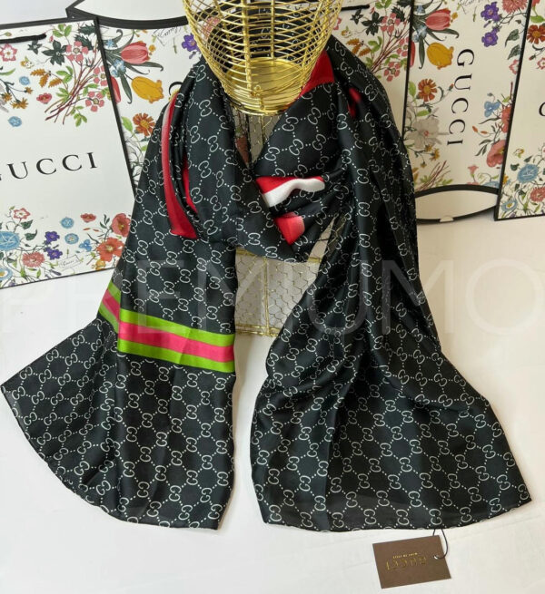 Gucci палантин PR636275 3
