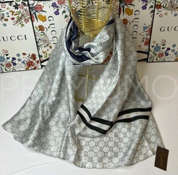 Gucci палантин PR118123 3