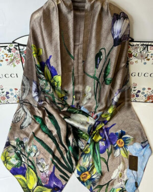 Gucci палантин PR975196 Gucci палантин PR975196