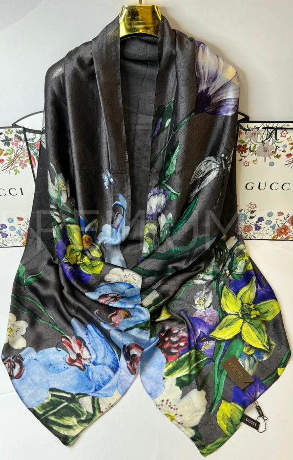 Gucci палантин PR898269