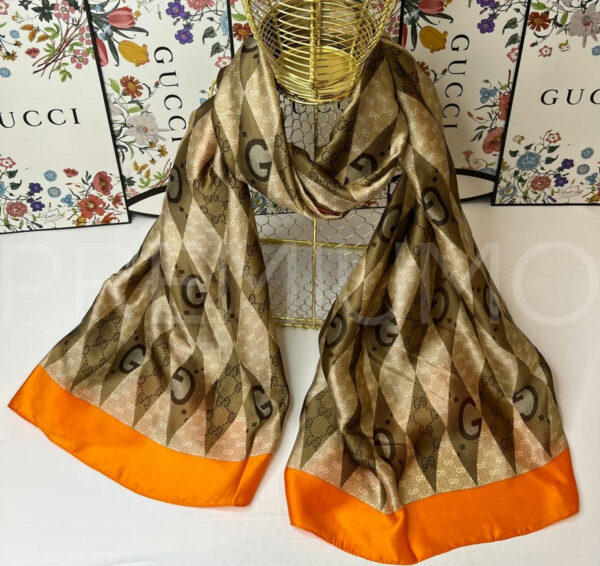 Gucci палантин PR714202 3