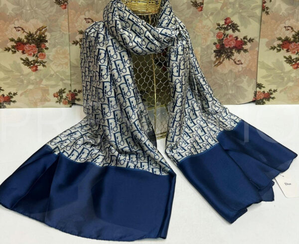 Christian Dior палантин PR607152 2