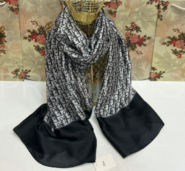 Christian Dior палантин PR128349 2
