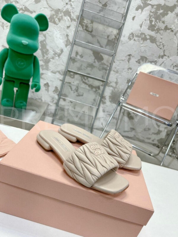 Miu Miu шлепанцы PR559302 3