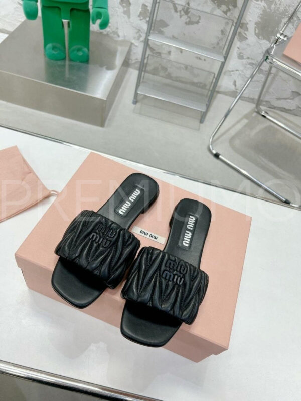 Miu Miu шлепанцы PR401007 2