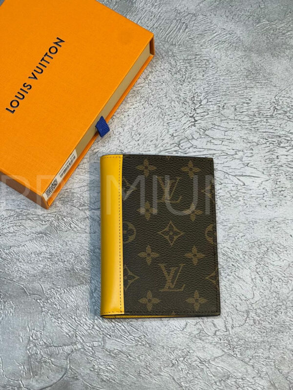 Louis Vuitton обложка на паспорт PR315079