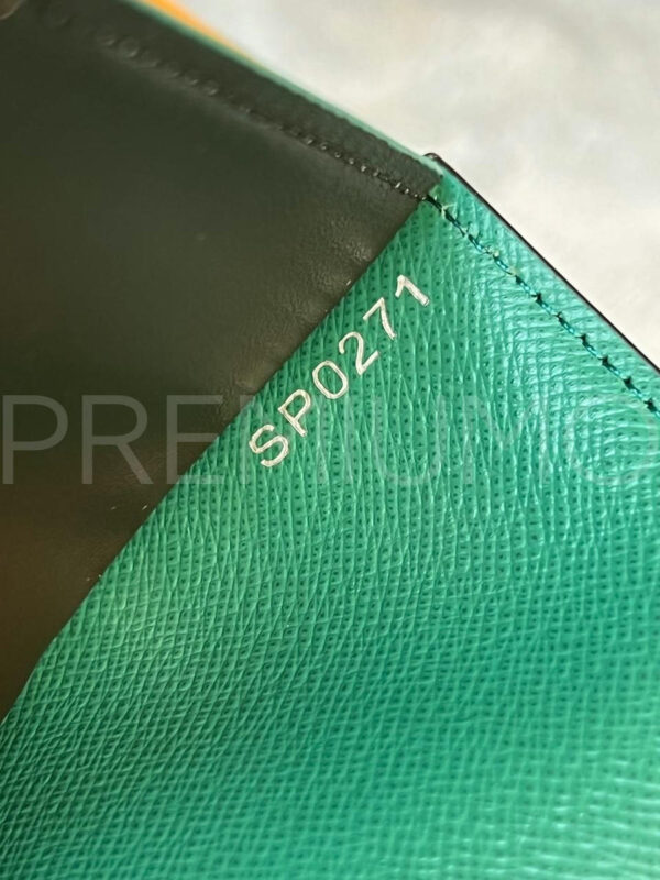 Louis Vuitton обложка на паспорт PR968687 5