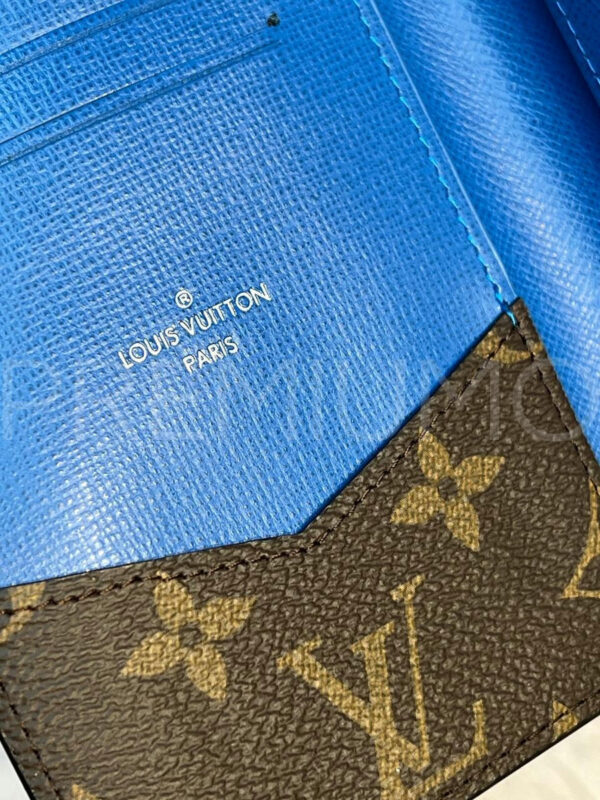 Louis Vuitton обложка на паспорт PR332765 4