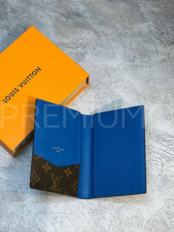 Louis Vuitton обложка на паспорт PR332765 3