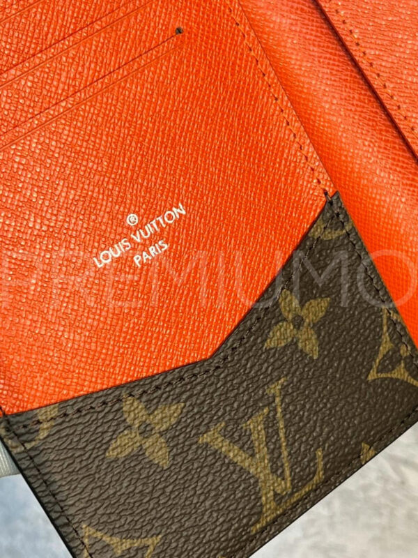 Louis Vuitton обложка на паспорт PR970836 3