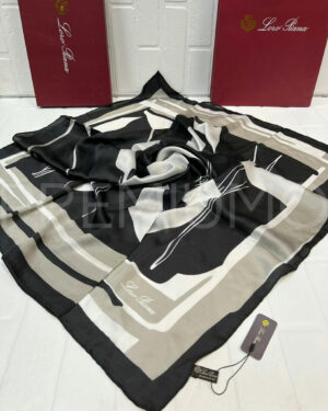 Loro Piana платок PR425109