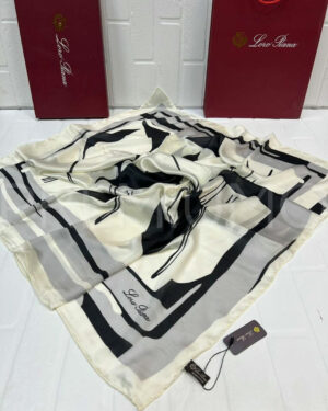 Loro Piana платок PR105667