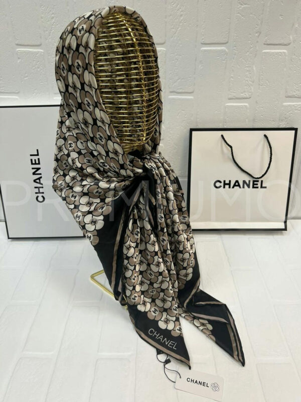 Chanel платок PR678378 2